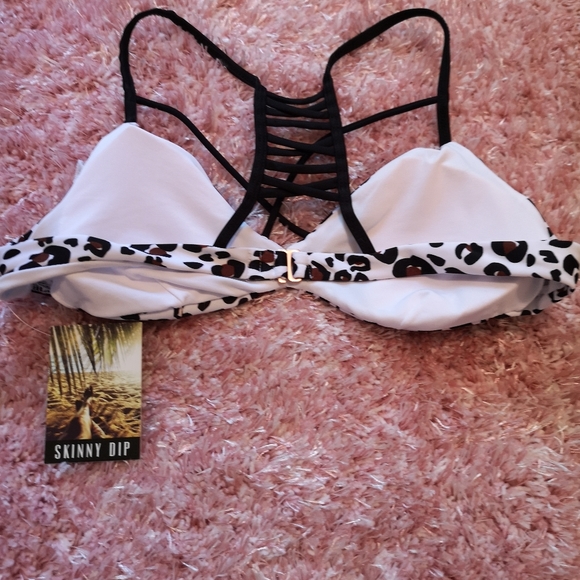 NWT Bikini Top - Picture 2 of 6